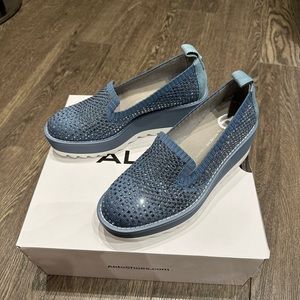 BRAND NEW blue crystal loafer shoes/ The Wishbone Collection